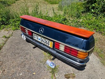 Mercedes stolek pod TV - 6