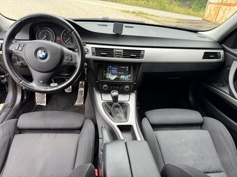 Bmw e90 325i manuál - 6