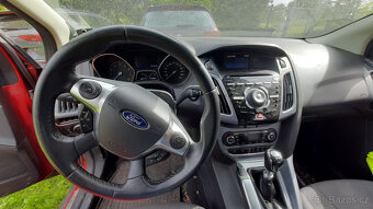Ford Focus 1.6 Ecoboost, nepojízdný - 6