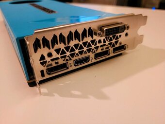 Acer Predator GeForce RTX 2070 8 GB GDDR6 - 6