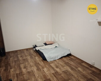 Nabízíme vám k pronájmu byt 1+1 v Hodoníně o ploše 4, 133887 - 6