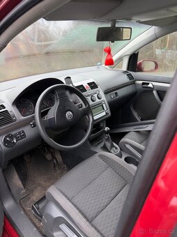 Volkswagen Touran, facelift, 1.9tdi, 77kw, 2007 rok, DÍLY - 6