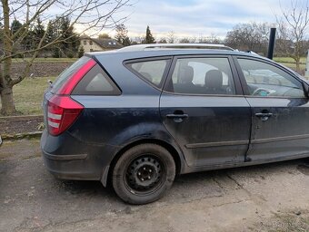 KIA CEED 1.6 CRDI 84 KW - 6