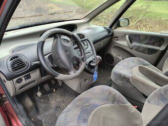 Citroën xsara picasso 1,8 benzín - 6