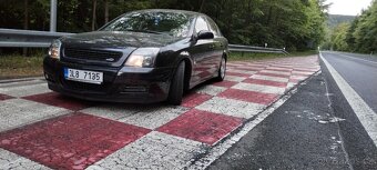 Opel vectra Gts 2.2 dti 92kw Gts rok 2005 - 6