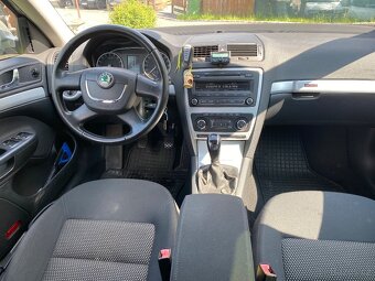 Škoda octavia Scaut 2 4x4 - 6