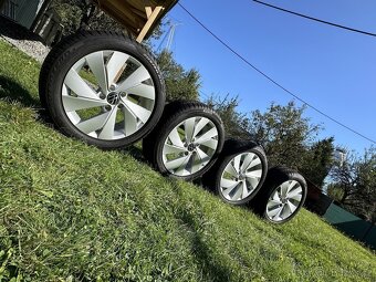 Originál alu kola VW " Belmont" TOP STAV - zimní pneu - 6