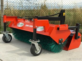 Prodám zametací kartáč za traktor, platí do smazání - 6