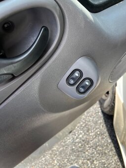 Obytný vůz - alkovna - Rimor Kentucky - 6