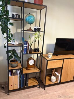 Stylový set nábytku – komoda, police, konferenční stolek - 6