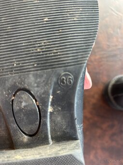 Bezpečnostní vesta na koně, 2x boty, helma, chapsy - dětské - 6