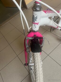 Dívčí kolo 20” - 6