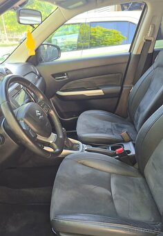 ► SUZUKI VITARA 1.6VVT 88KW 4x4 ALLGRIP LED-NAVI-KAM-PANO 17 - 6