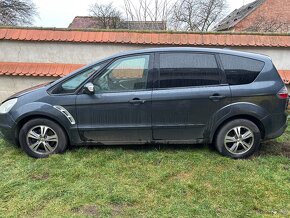 Ford S MAX - 6