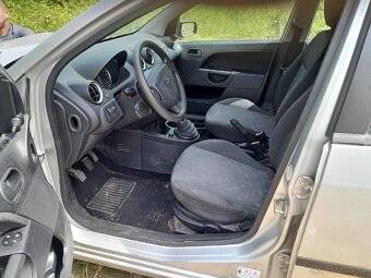 Ford Fiesta 1.4i 59kW na díly - 6