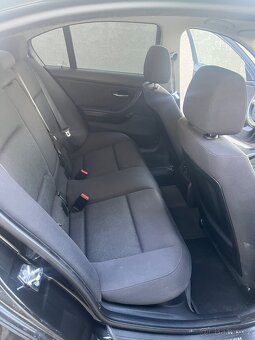 BMW E90 - 6