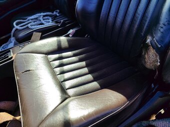 Mercedes-Benz w124 300ce - 6