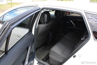 Toyota Avensis, 2,2D-CAT 110KW, KAMERA, AUTOMAT, r.v. 2012 - 6