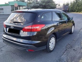 Ford Focus 1.5 TDCi, 2015, pěkný stav - 6