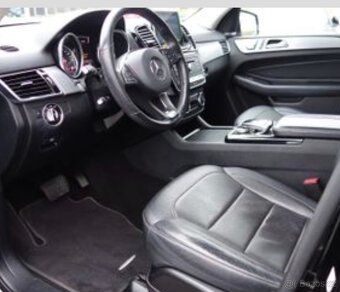 Mercedes-Benz GLE 350 GLE 4Matic AMG paket - 6