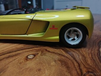 Ferrari Mythos 1/18 - 6