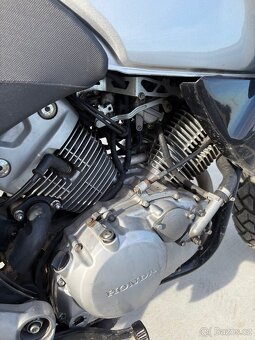 Honda Varadero 125 XL 2003 - 6