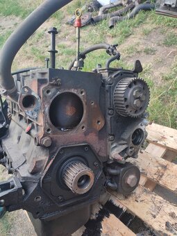 blok motoru 2.8 JTD 94kw Ducato na náhradní díly - 6