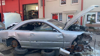 Mercedes Benz CL 600 V12 - 6