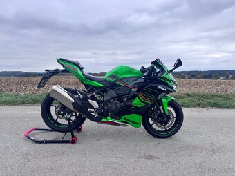 Kawasaki ZX-4RR - 6
