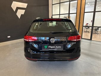 VW PASSAT VARIANT B8 2.0TDI 110KW DSG COMFORTLINE 5/2017 NAV - 6