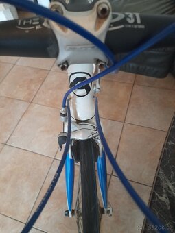Závodní silniční kolo - 6