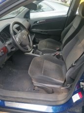 Náhradní díly Opel Astra H 1.6 77kw 2004 - 6