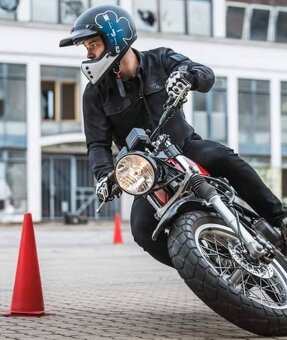 Yamaha Tw scrambler - 6