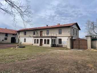 Areál bývalého statku 4.945m2,30 minut od Prahy - 6