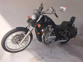 Suzuki VS 600 GL Intruder - 6