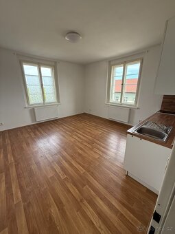 Pronájem městského bytu 2+kk (50,45 m²) – Louny, Husova 1071 - 6