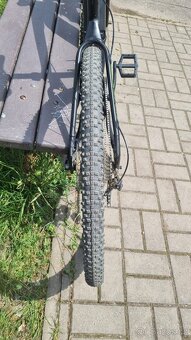 Elektrokolo GIANT Explore 2016 – TOP Stav - 6