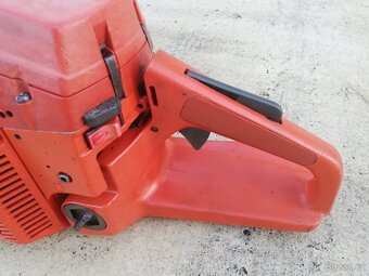 Motorová píla Husqvarna 262 xp - 6