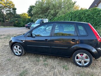 Ford Fiesta - 6