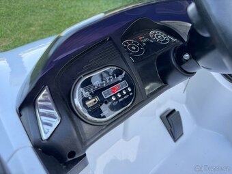Dětské elektrické auto Audi R8 Bílé - 6