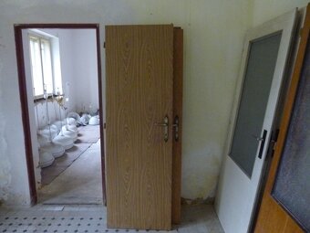 VNITŘNÍ DVEŘE, LÍTAČKY - 6