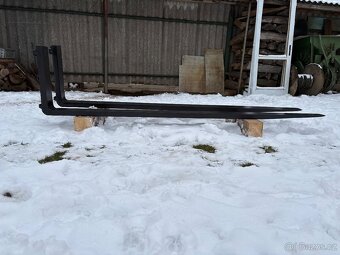 Paletizační vidle dlouhé -délka 2,4m-nosnost ca 5 tun. - 6