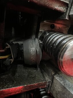 Hlava BMM komplet nastrojena se vstřiky - 6