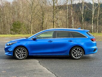 Kia Ceed SW 1,5 T-GDI TOP 7DCT + BUS - 6