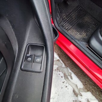 ŠKODA FABIA 2 BENZÍN - 6