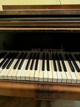 Klavír - 6