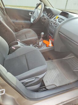 Renault Megane 1.5dci - 6