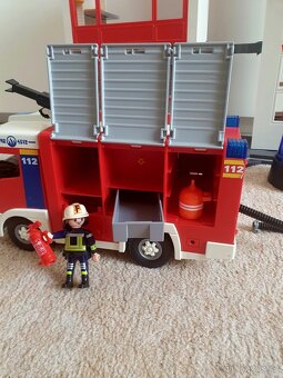 Hasičská zbrojnice + auto - 6