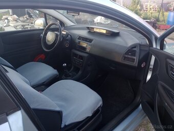 Citroen C4 kupé 1.4 16v - 6