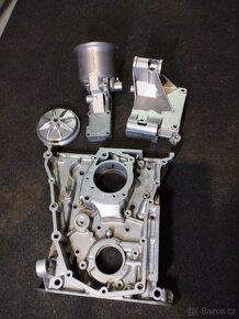 Domek olejového filtru BMW E30, E36 - 6